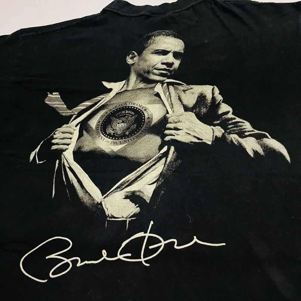 Vintage Graphic “Barack Obama Dunk” Tee To
Commemorate 44th President 1/20/09 - Picture 5 of 12